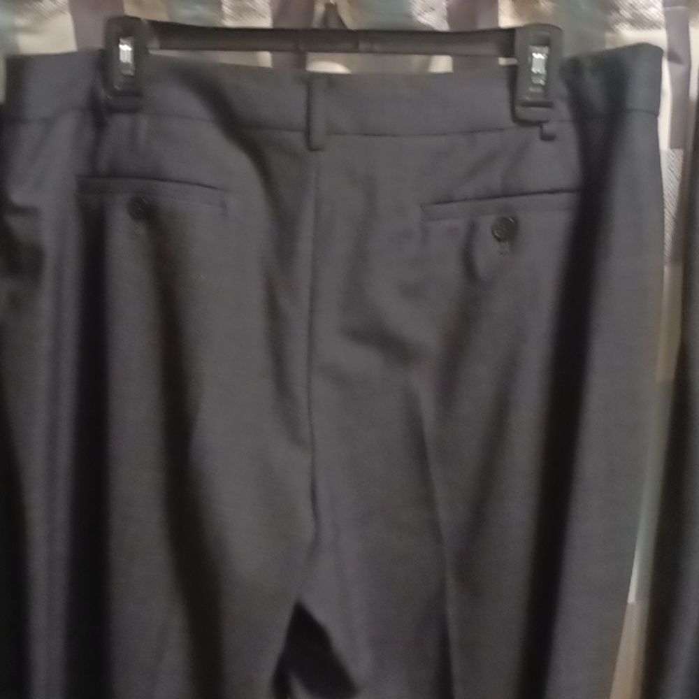 3 Pc Jones New York Women's Gray Stretch Pants, Skirt, And Blazer. - Picture 10 of 16